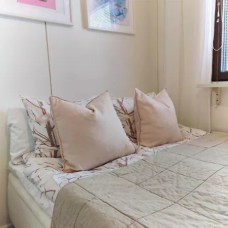 Laplands Hillside Villa Rovaniemi